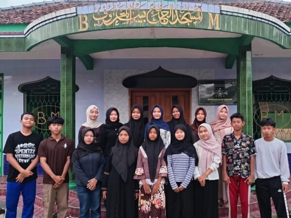 Pembentukan Remaja Masjid Baitul Ma'ruf Dusun Kutasari, Desa Padangjaya
